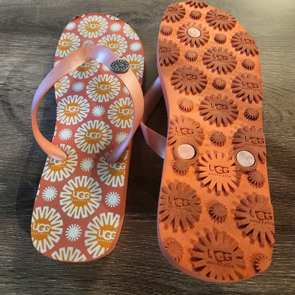 Ugg Flip Flops - image 7